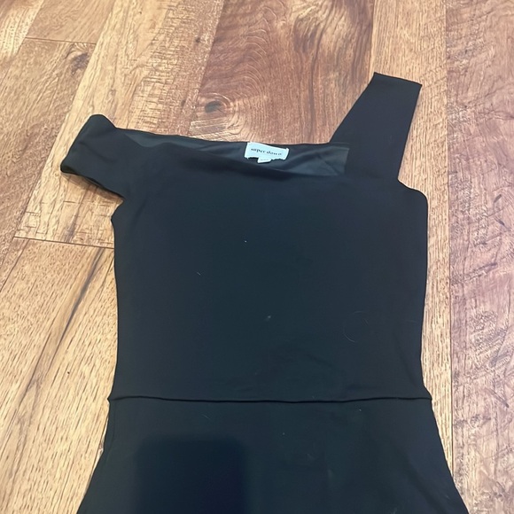 Super Down Woman’s Black Asymmetrical Dress Size XXS - Picture 2 of 5